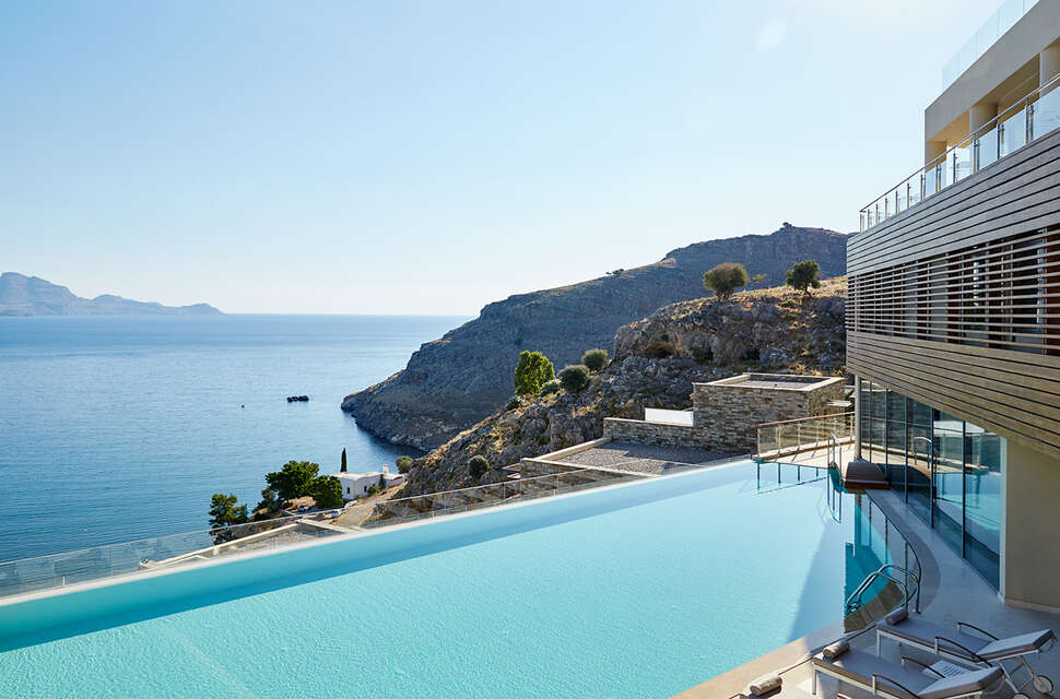 Lindos Blu Luxury Hotel & Suites infinity pool