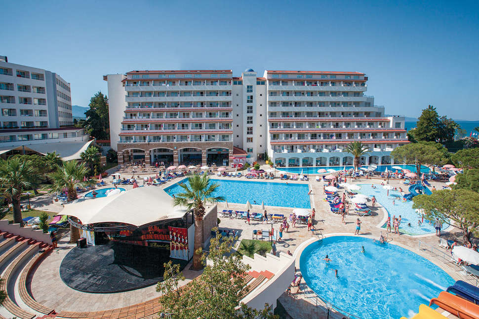 batihan-beach-resort-spa-turkije-all-inclusive