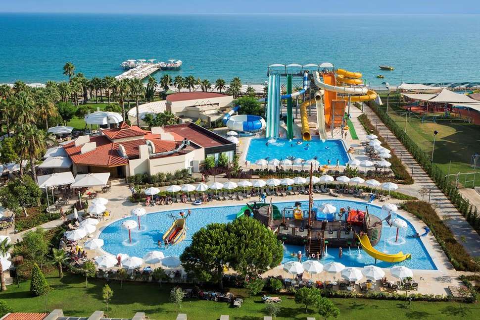 Bellis Deluxe Hotel