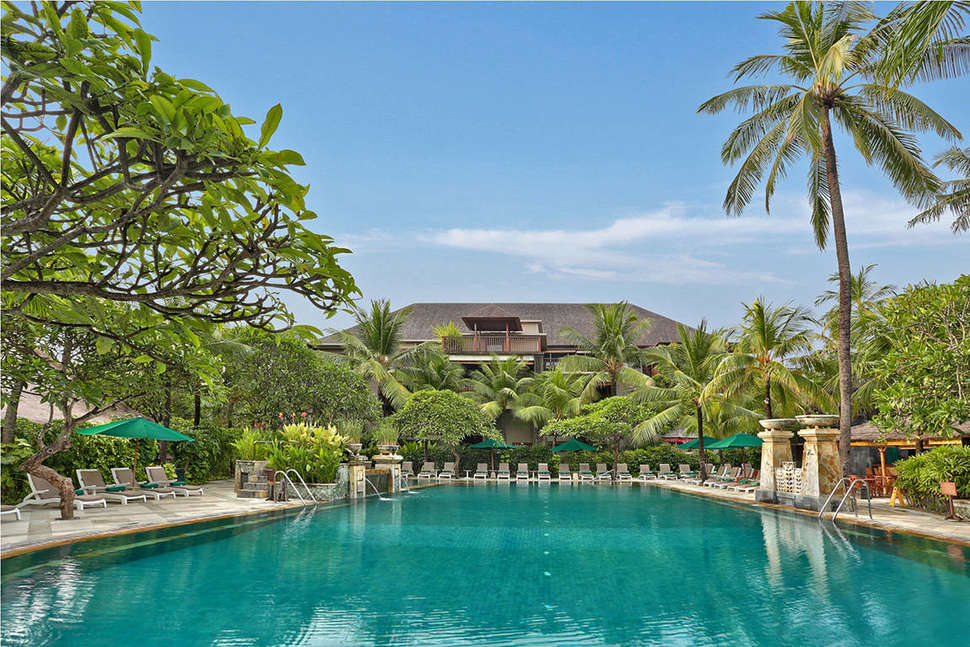 Candi Beach Resort & Spa