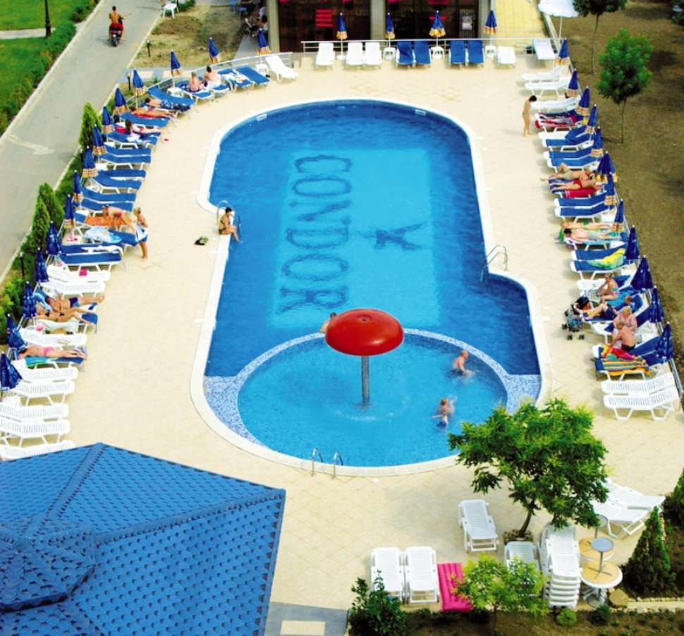 Condor Hotel