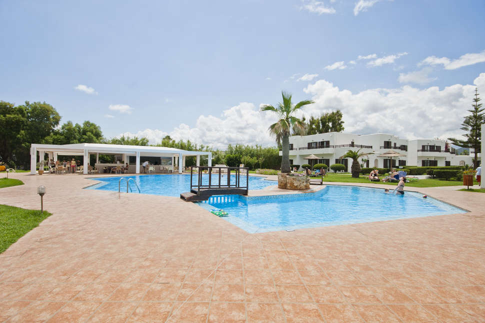 Geraniotis Beach Hotel