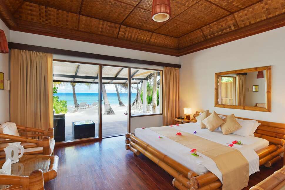 Hotel Angaga Island Resort & Spa