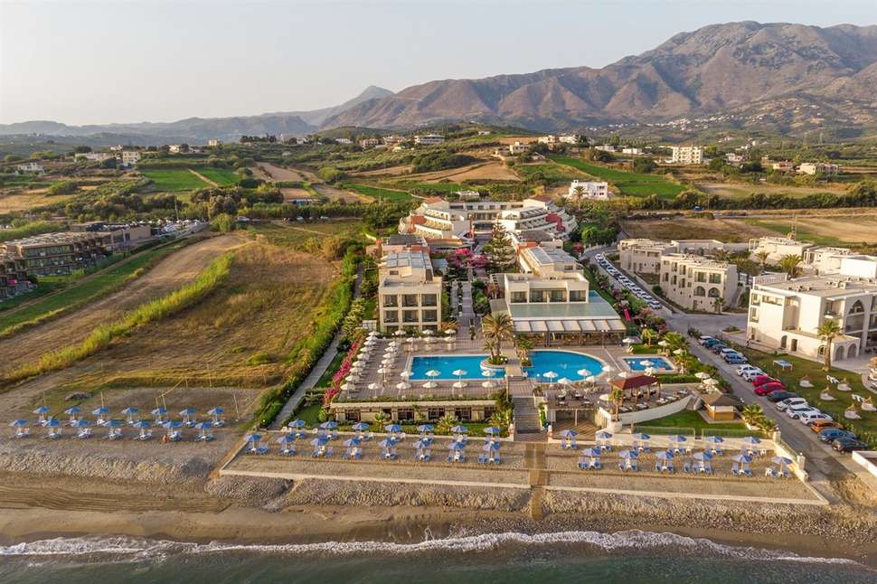 Hydramis Palace Beach Resort