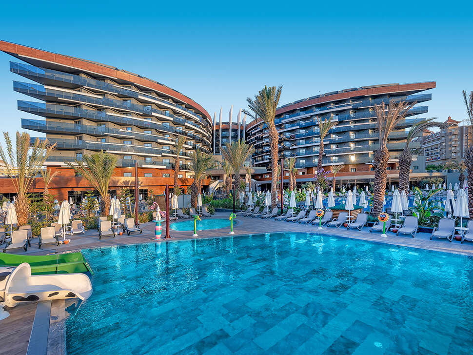 Kirman Calyptus Resort & Spa