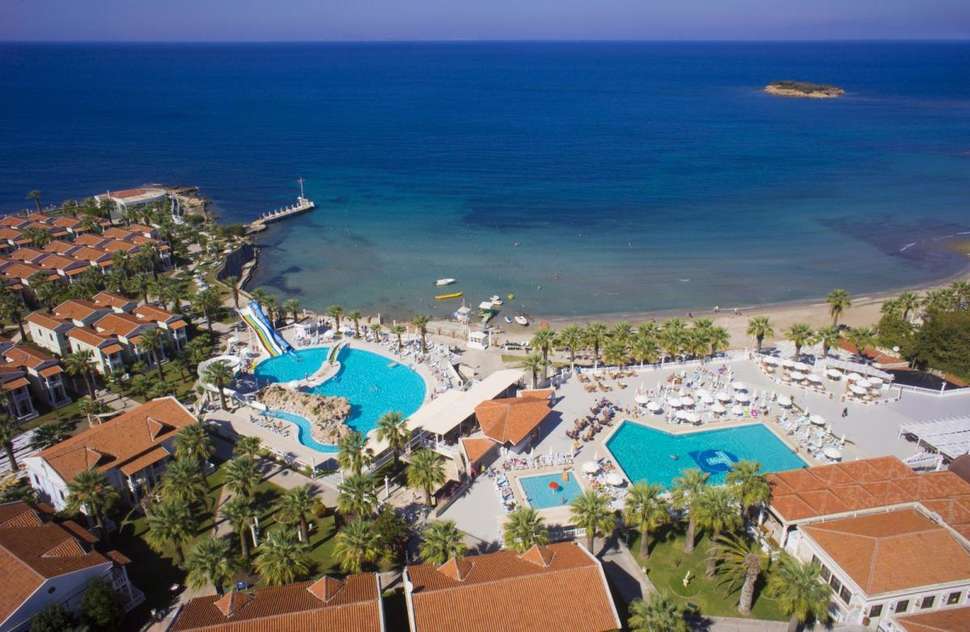 Lucas Didim Resort