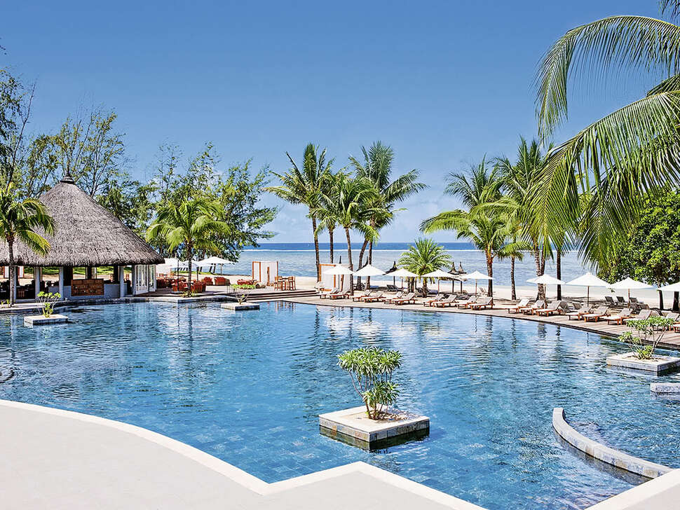 Outrigger Mauritius Beach Resort