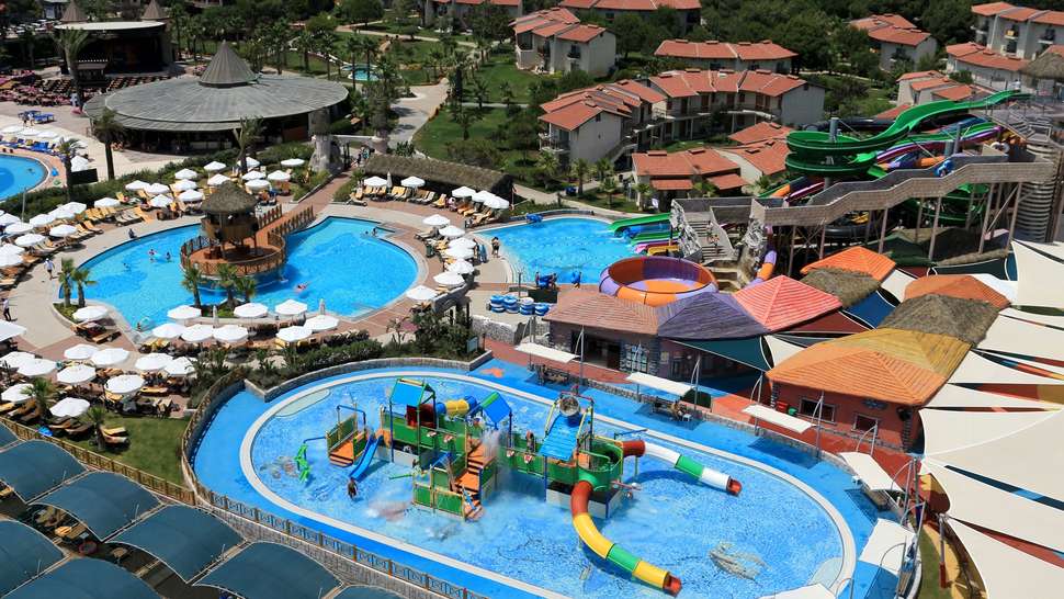 Papillon Belvil Resort & Spa