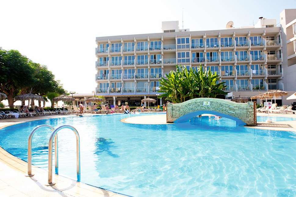 Pernera Beach Hotel