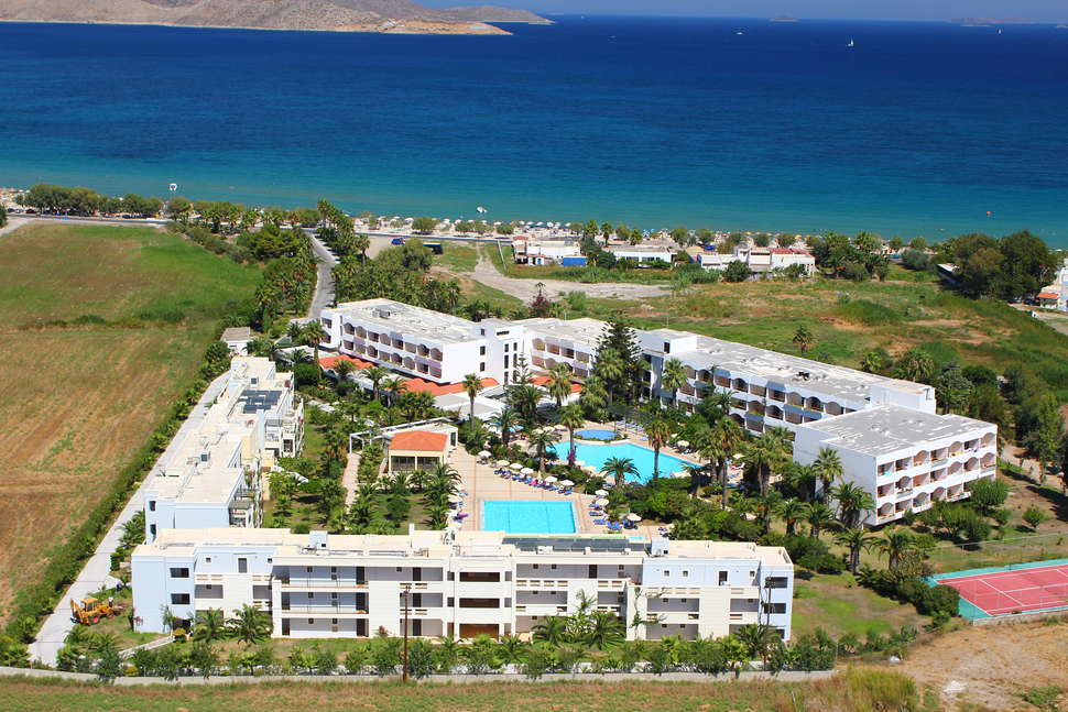 Tigaki Beach Hotel