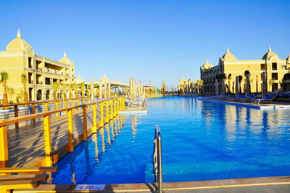 Titanic Royal & Aqua Park