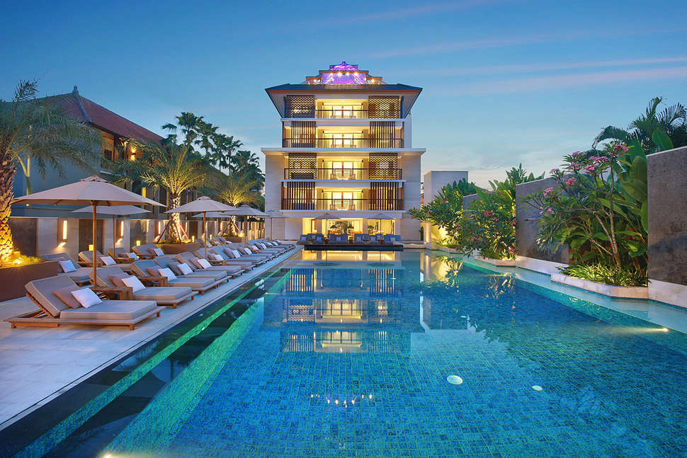 The Bandha Hotel & Suites met prive zwembaden
